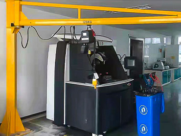 oszlop típusú elektromos forgó JIB